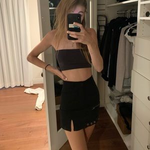 LF carmar black skirt! Size 4